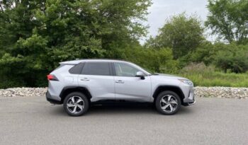 
									Toyota RAV4 Prime full								