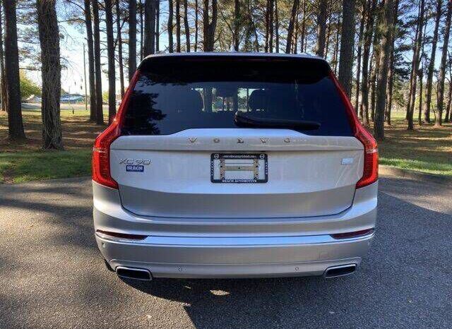 
								Volvo XC90 Recharge full									