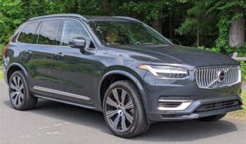 
									Volvo XC90 Recharge full								