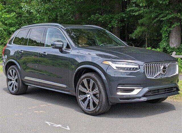 
								Volvo XC90 Recharge full									