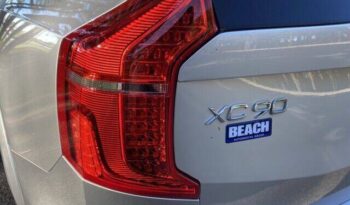 
									Volvo XC90 Recharge full								