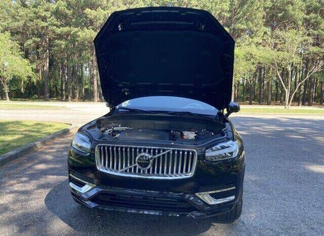 
								Volvo XC90 Recharge full									