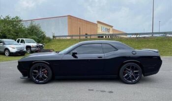 
									Dodge Challenger full								