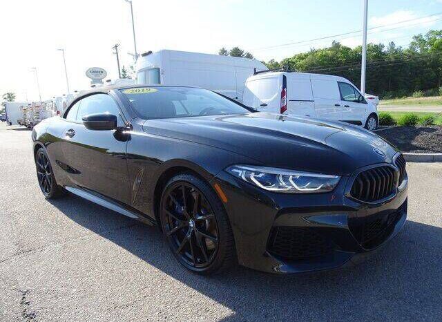 
								BMW 8 Series full									