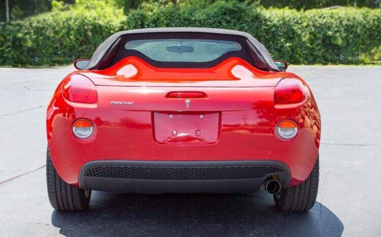 
								Pontiac Solstice full									