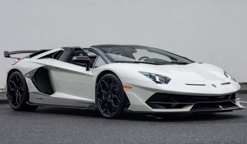 
								Lamborghini Aventador full									