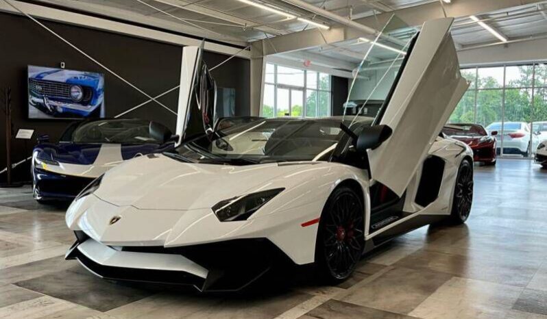 
								Lamborghini Aventador full									