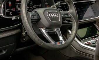 
									Audi RS Q8 full								