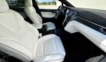 
									Tesla Model X full								