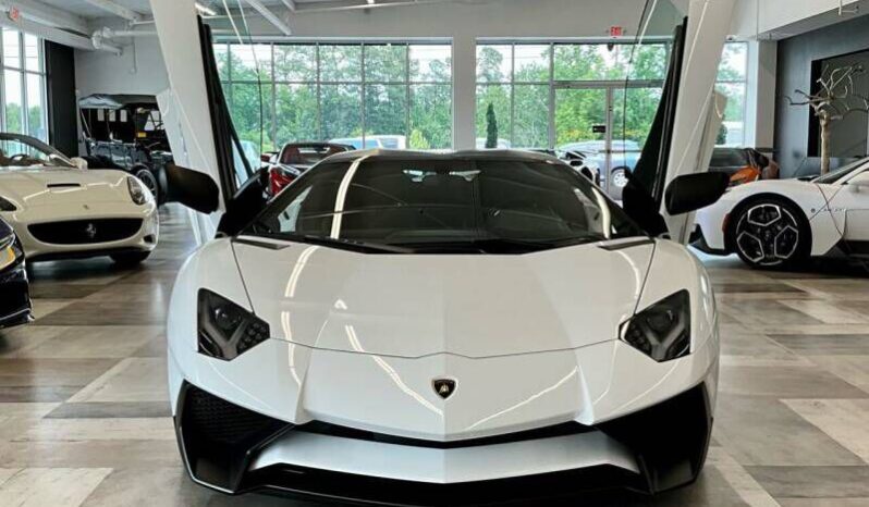 
								Lamborghini Aventador full									