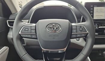 
									Toyota Highlander full								