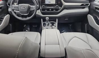 
									Toyota Highlander full								