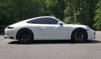 
									Porsche 911 Carrera S full								