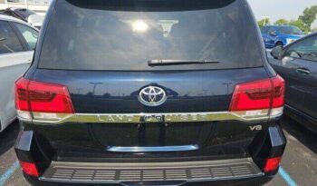 
									Toyota Land Cruiser full								