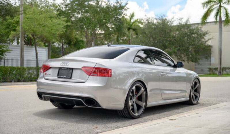 
								Audi RS 5 full									