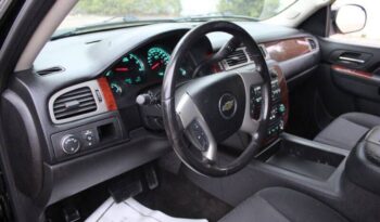 
									Chevrolet Avalanche full								