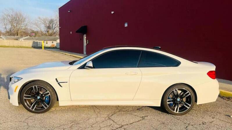 
								BMW M4 full									