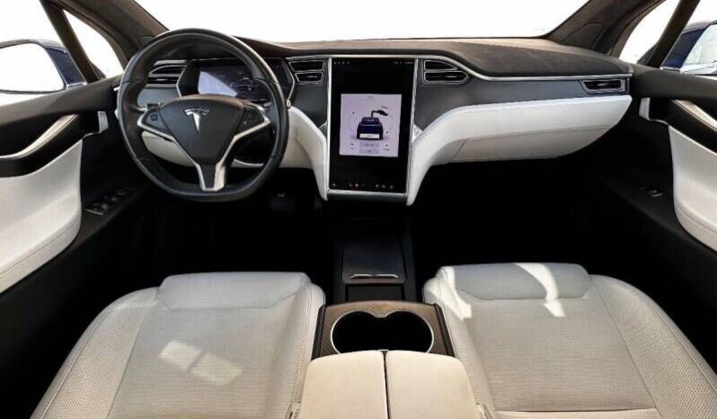 
								Tesla Model X full									