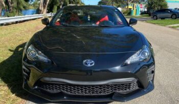 
									Toyota 86 full								