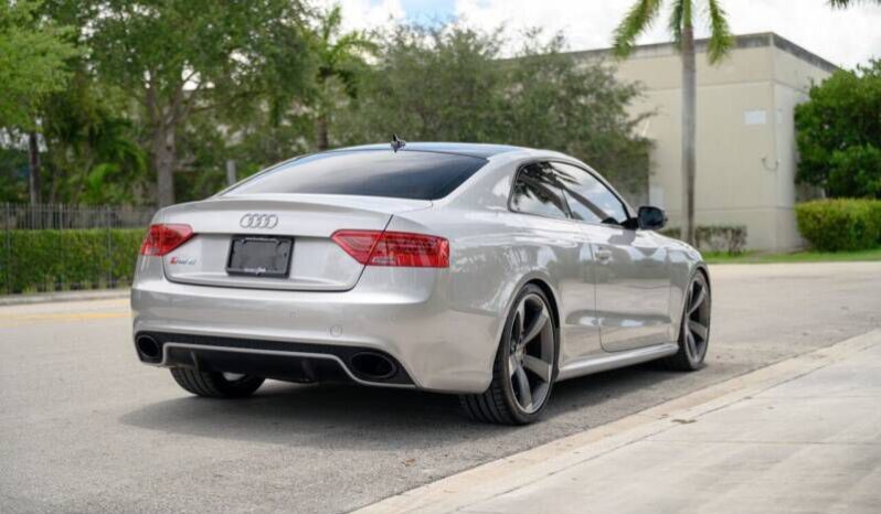 
								Audi RS 5 full									