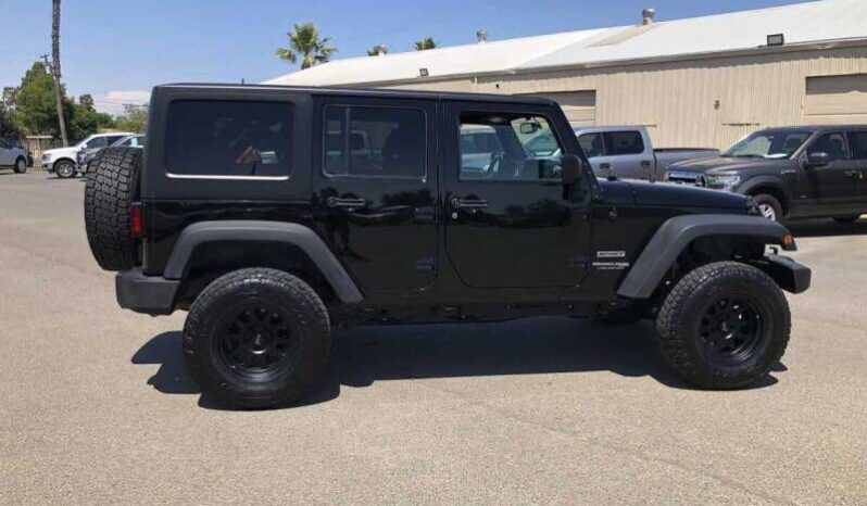 
								Jeep Wrangler JK Unlimited full									