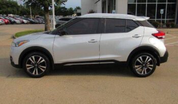 
									Nissan Kicks full								