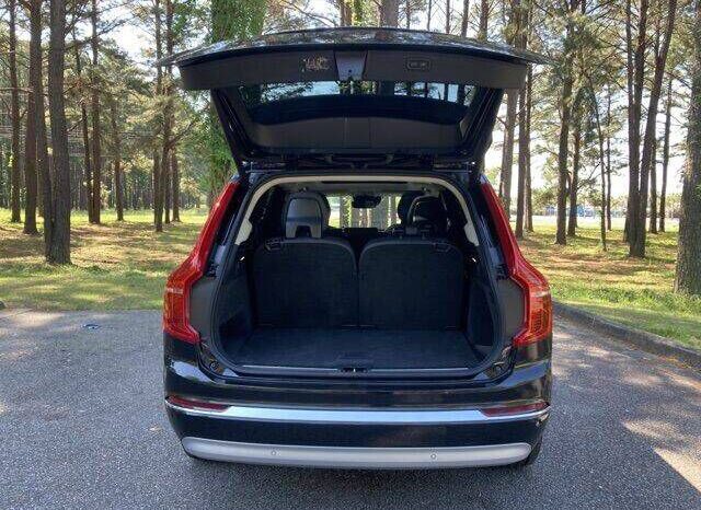 
								Volvo XC90 Recharge full									