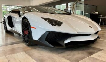 
									Lamborghini Aventador full								