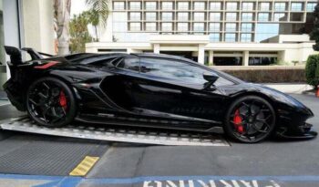 
									Lamborghini Aventador full								