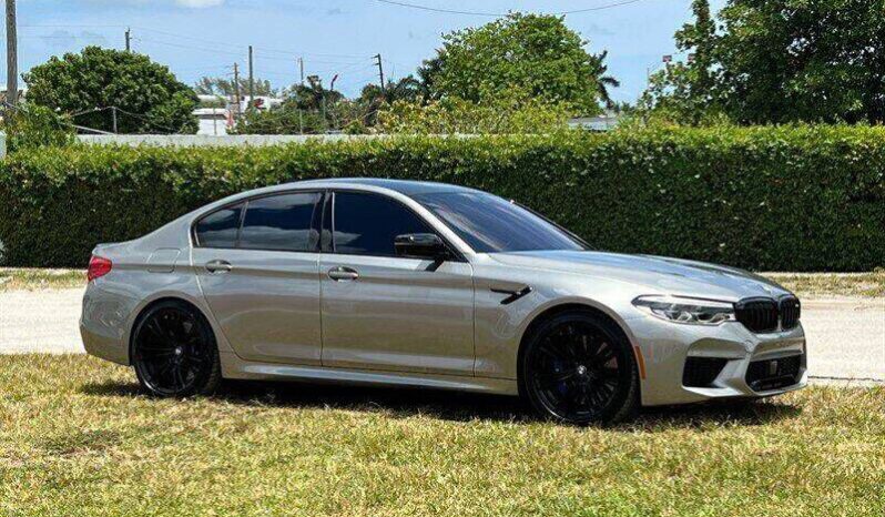 
								BMW M5 full									