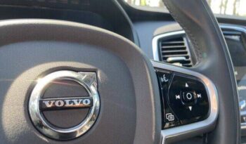 
									Volvo XC90 Recharge full								