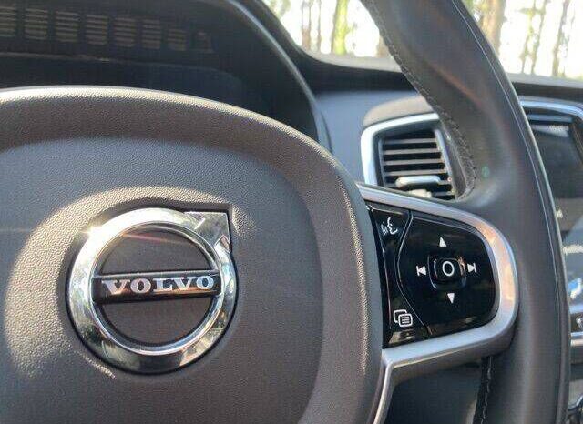 
								Volvo XC90 Recharge full									