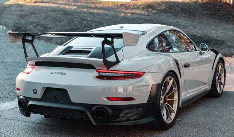 
								Porsche 911 full									