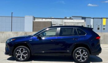 
									Toyota RAV4 Prime full								