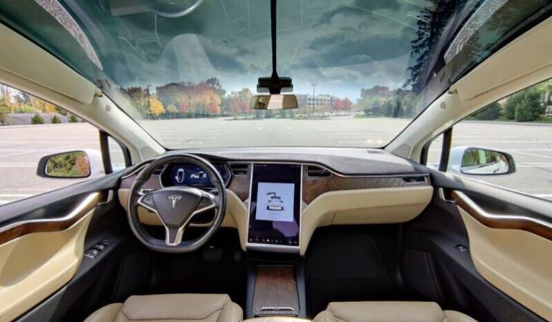 
								Tesla Model X full									