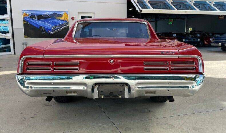 
								Pontiac GTO full									