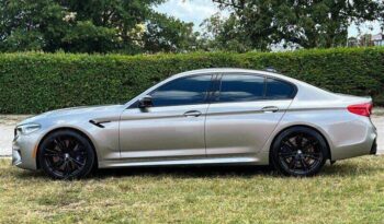 
									BMW M5 full								