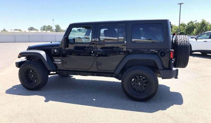 
								Jeep Wrangler JK Unlimited full									