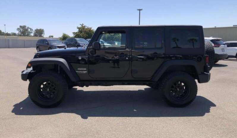 
								Jeep Wrangler JK Unlimited full									