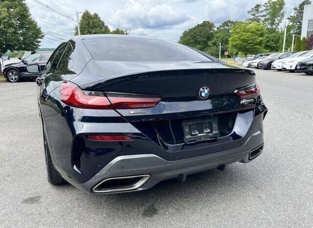 
								BMW 8 Series full									