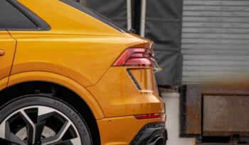 
									Audi RS Q8 full								