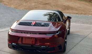 
									2021 Porsche 911 full								