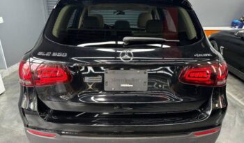 
									Mercedes-Benz GLC full								