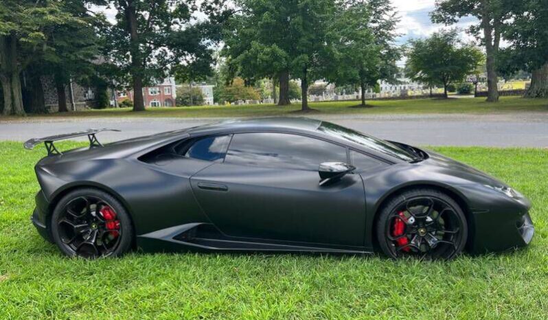 
								Lamborghini Huracan full									