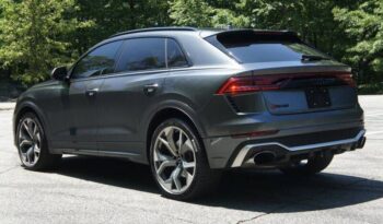 
									Audi RS Q8 full								