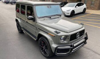 
									Mercedes-Benz G-Class full								