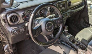 
									Jeep Wrangler Unlimited full								