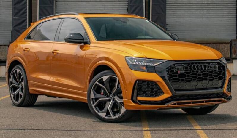 
								Audi RS Q8 full									