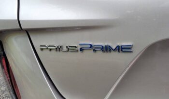 
									Toyota Prius Prime full								