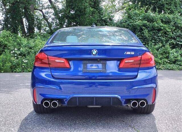 
								BMW M5 full									